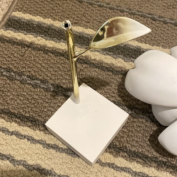 Dior flower - Picture 5 of 5